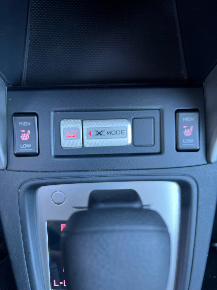 Used 2018 Subaru Forester 2.5i Premium w/ All-Weather Package image 15