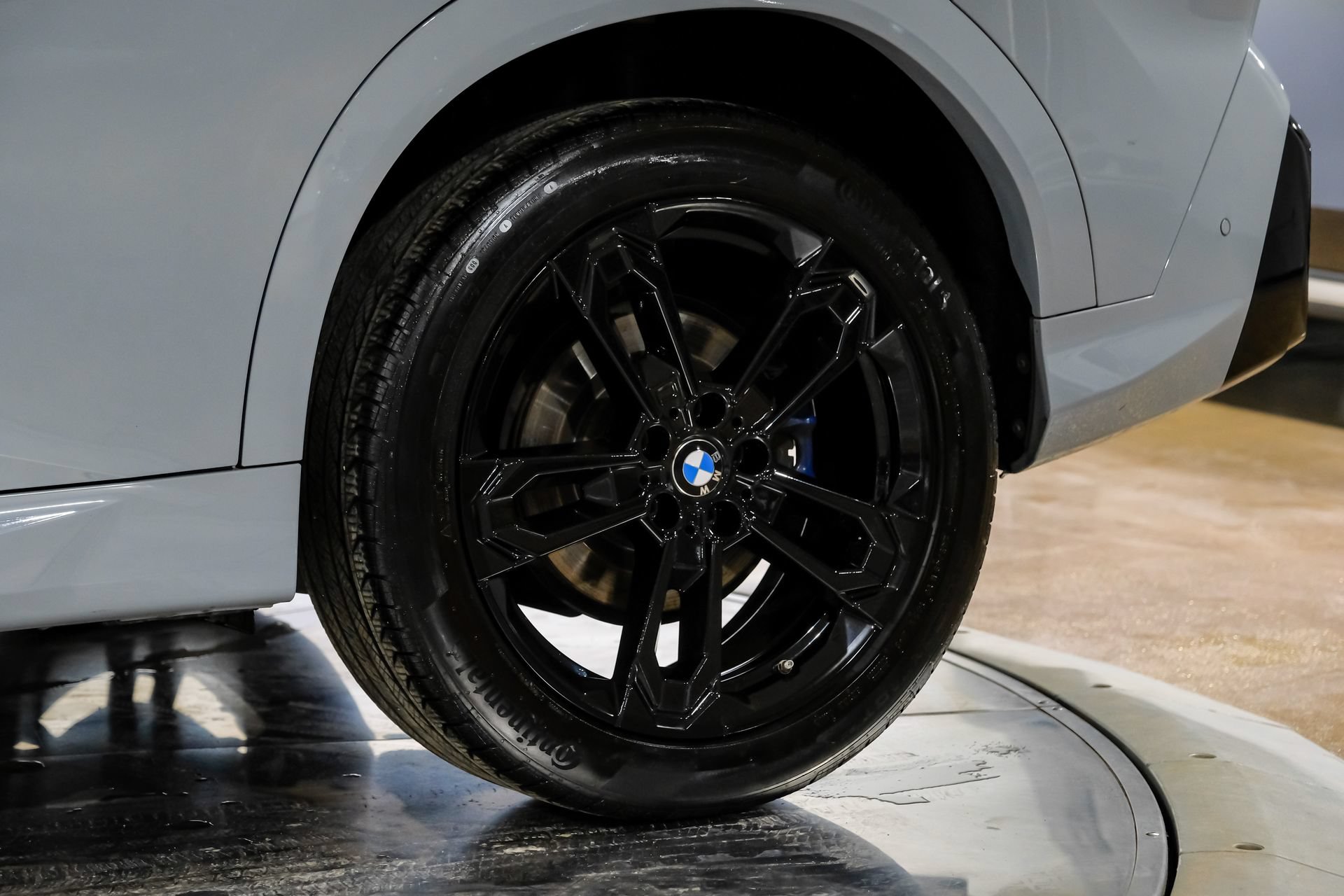Used 2025 BMW X2 xDrive28i AWD/4WD image 61