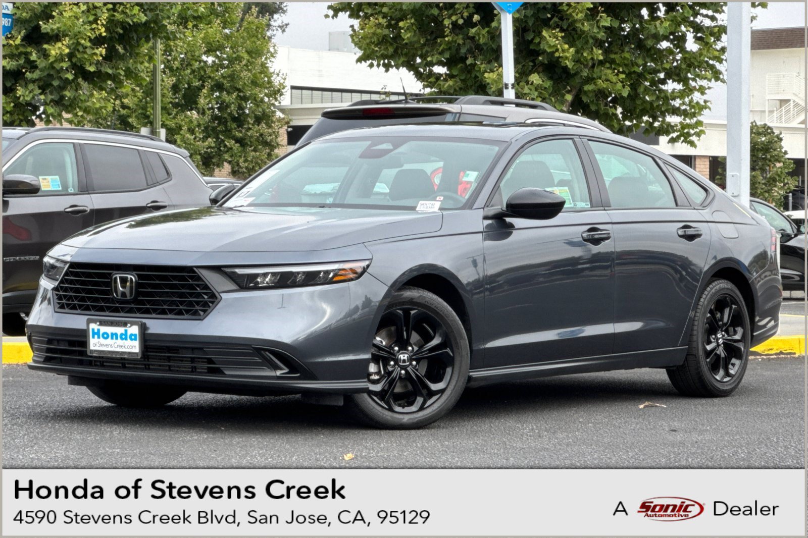 Used 2025 Honda Accord SE image 1