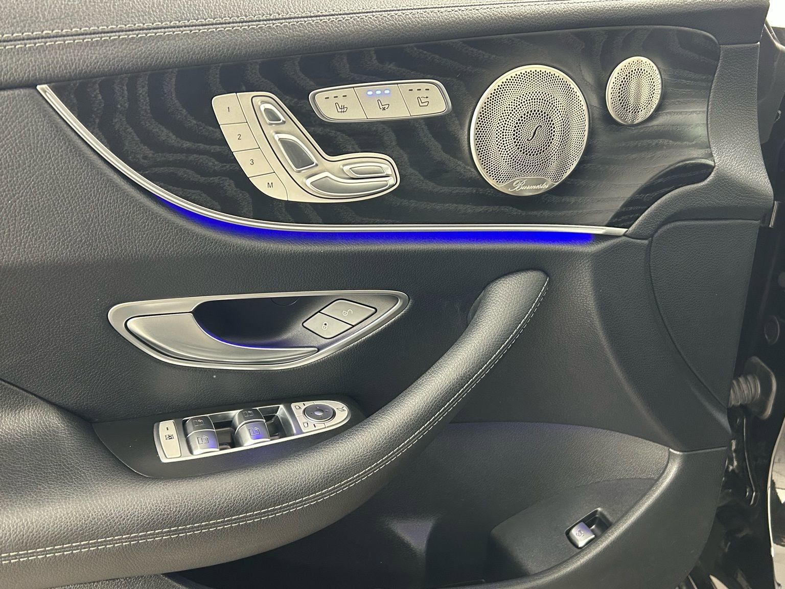 Used 2023 Mercedes-Benz E 450 4MATIC Cabriolet image 30