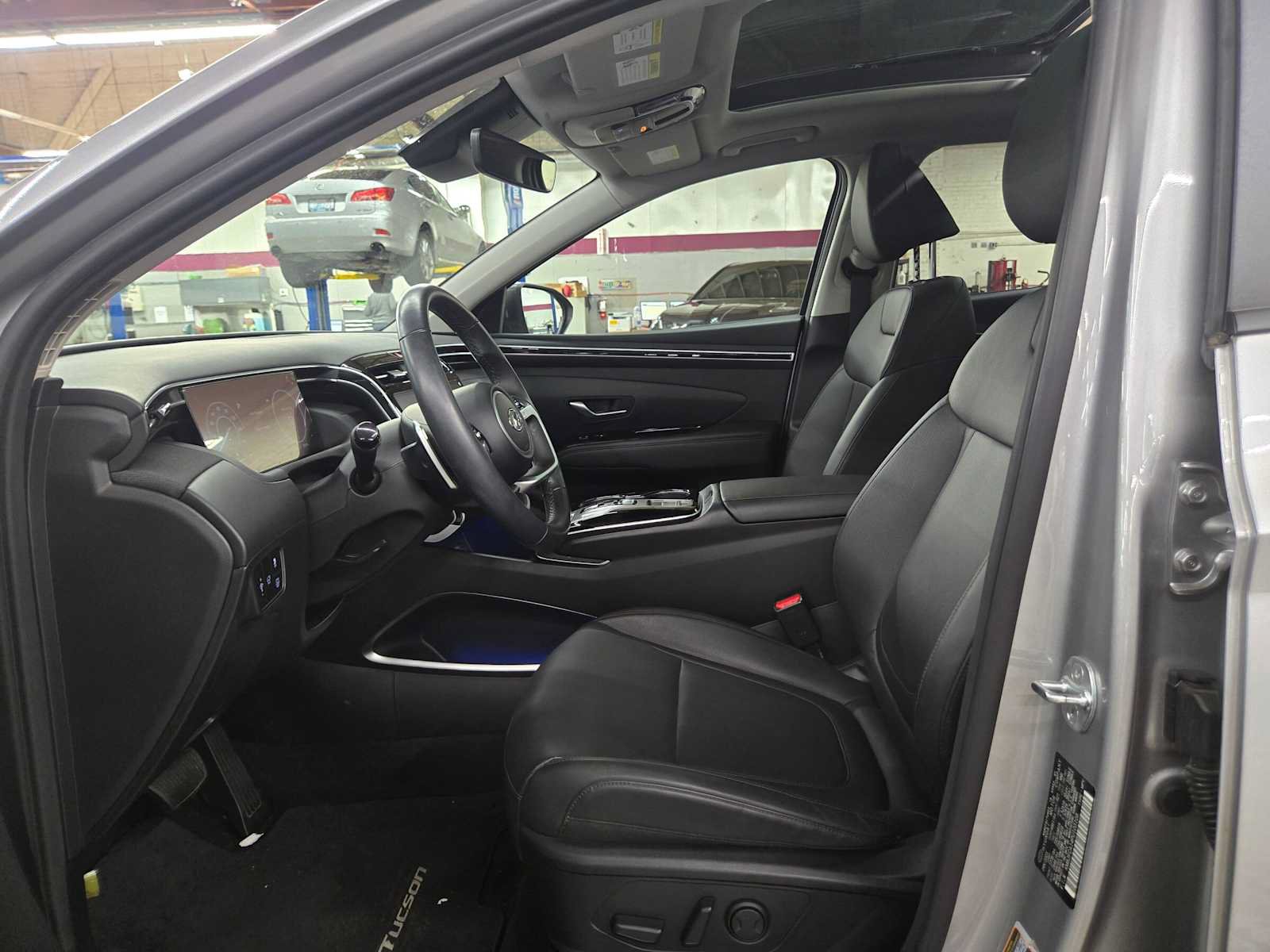 Used 2023 Hyundai Tucson SEL w/ Cargo Package AWD/4WD image 21