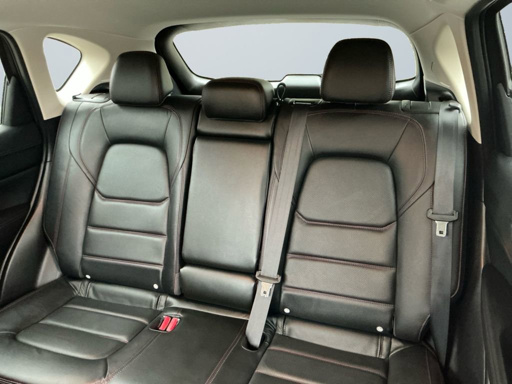 Used 2025 MAZDA CX-5 Carbon Edition image 14