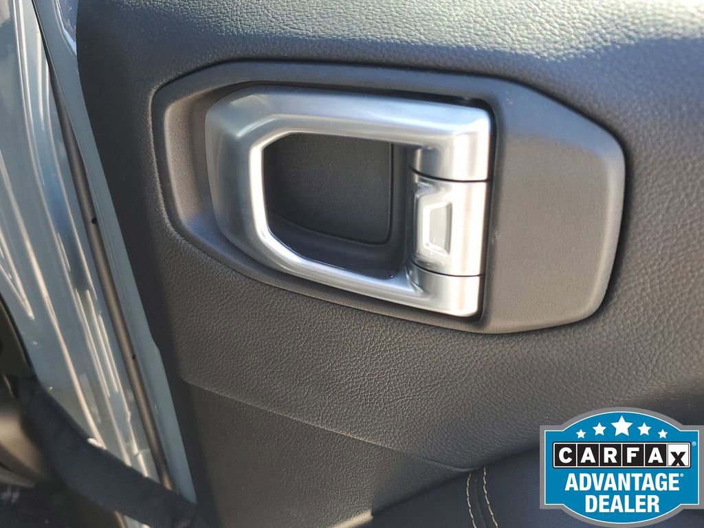 Used 2024 Jeep Wrangler Sahara image 49