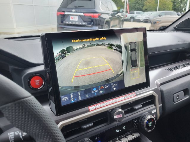 New 2026 Toyota Tacoma TRD Off-Road w/ TRD Off Road Premium Package AWD/4WD image 29