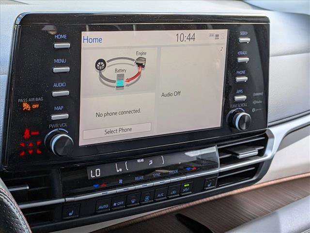 Used 2021 Toyota Sienna XLE image 15