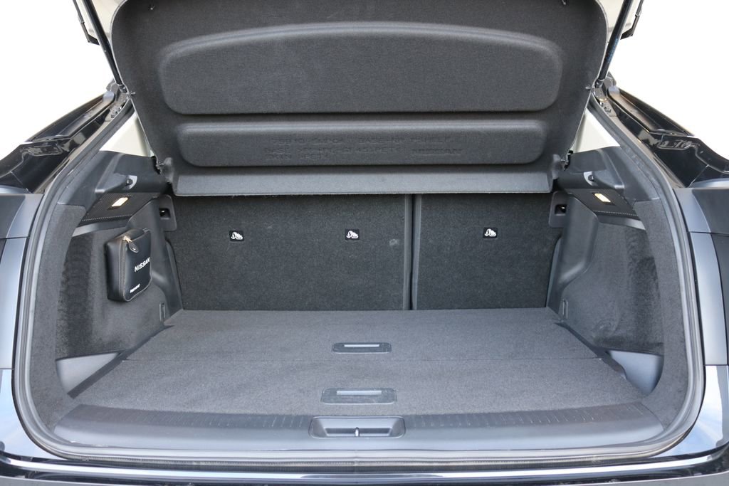 Used 2023 Nissan Ariya AWD image 26