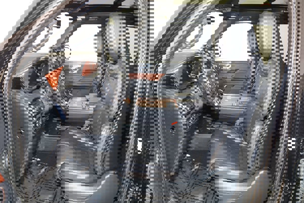 Used 2024 Lincoln Navigator Reserve AWD/4WD image 13