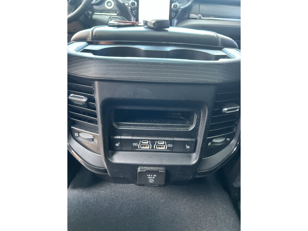 Used 2022 RAM 2500 Limited AWD/4WD image 10