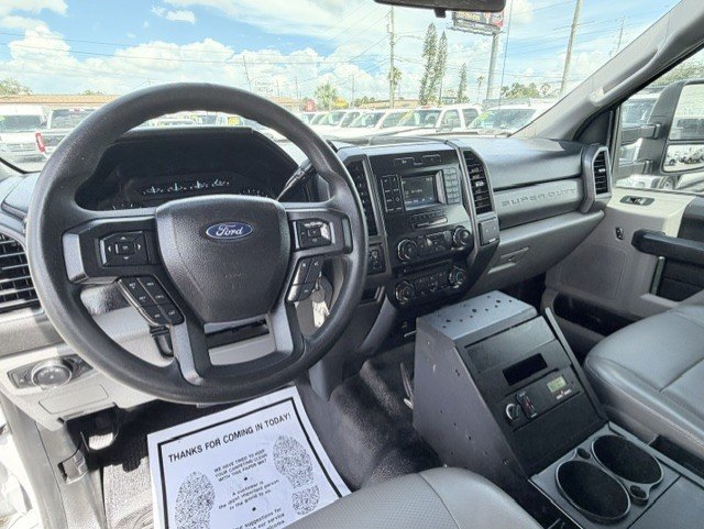 Used 2018 Ford F250 XL w/ Power Equipment Group AWD/4WD image 16