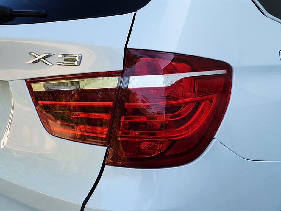 Used 2016 BMW X3 xDrive28i AWD/4WD image 26