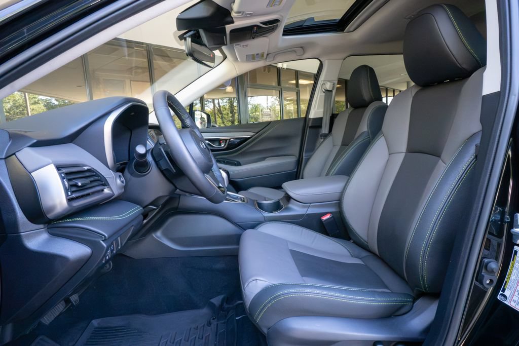 Certified 2024 Subaru Outback Onyx Edition XT AWD/4WD image 8