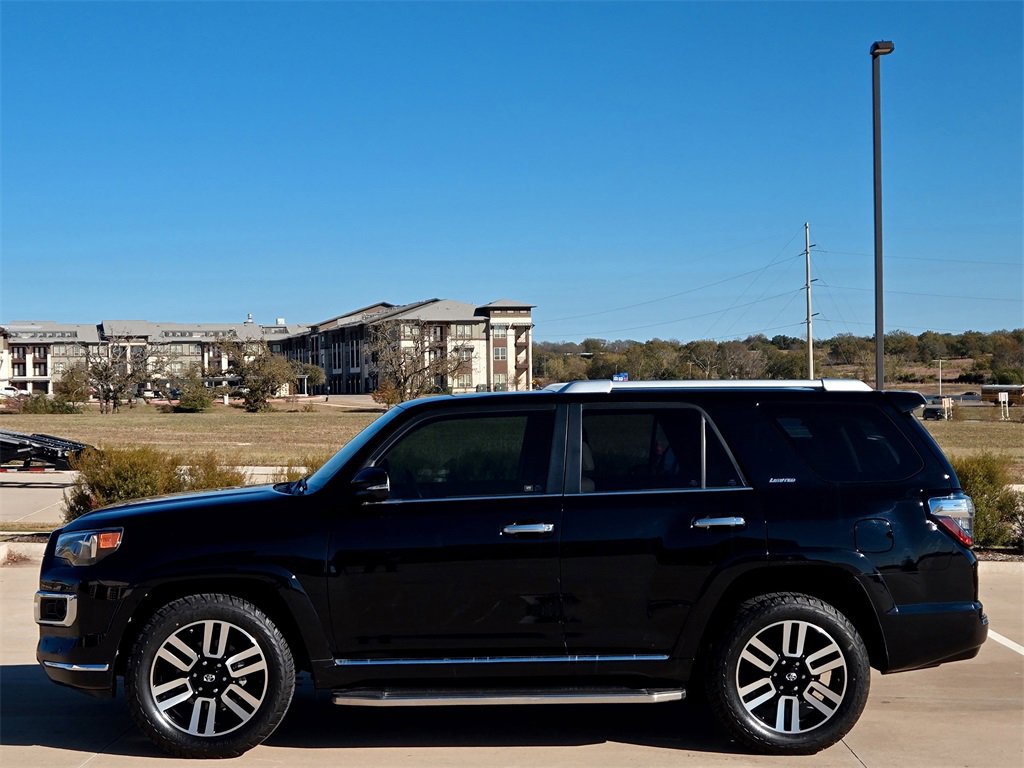 Used 2015 Toyota 4Runner Limited image 4