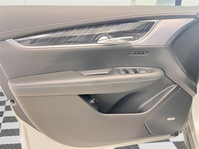 Used 2020 Cadillac XT6 Premium Luxury image 17