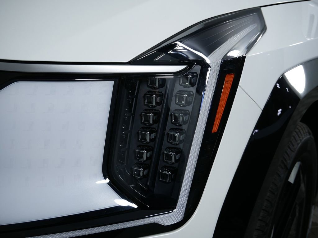 Certified 2024 Kia EV9 Land image 13