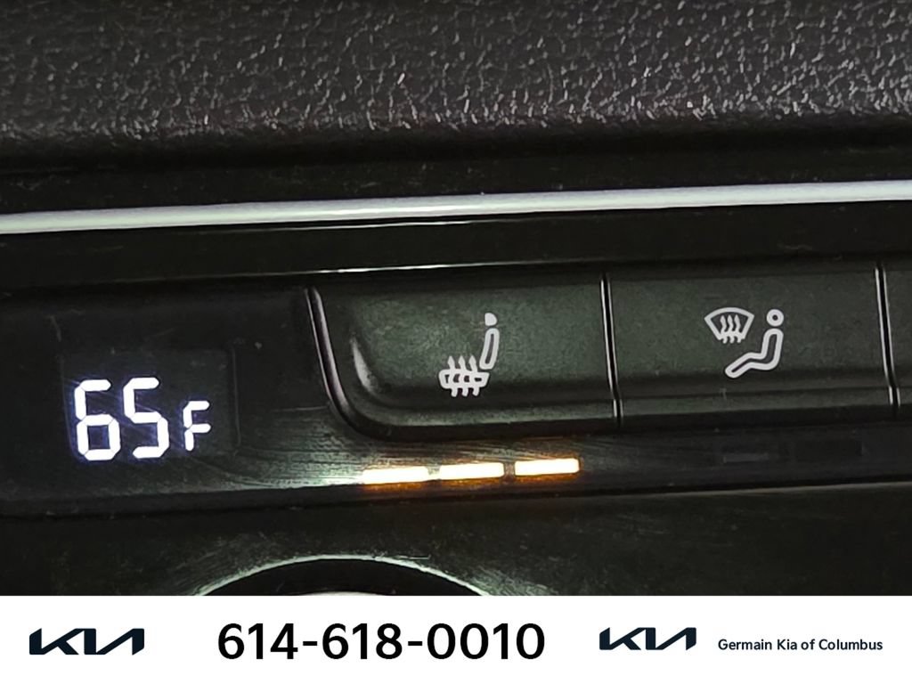 Used 2018 Volkswagen Atlas SEL AWD/4WD image 28