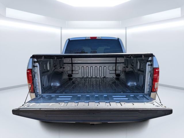 Used 2017 Ford F150 XLT image 11