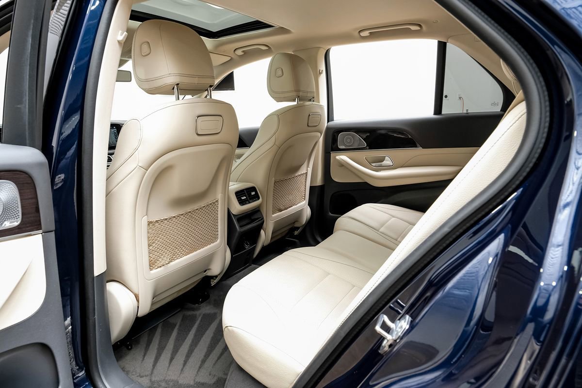 Used 2020 Mercedes-Benz GLE 350 w/ Premium Package image 32