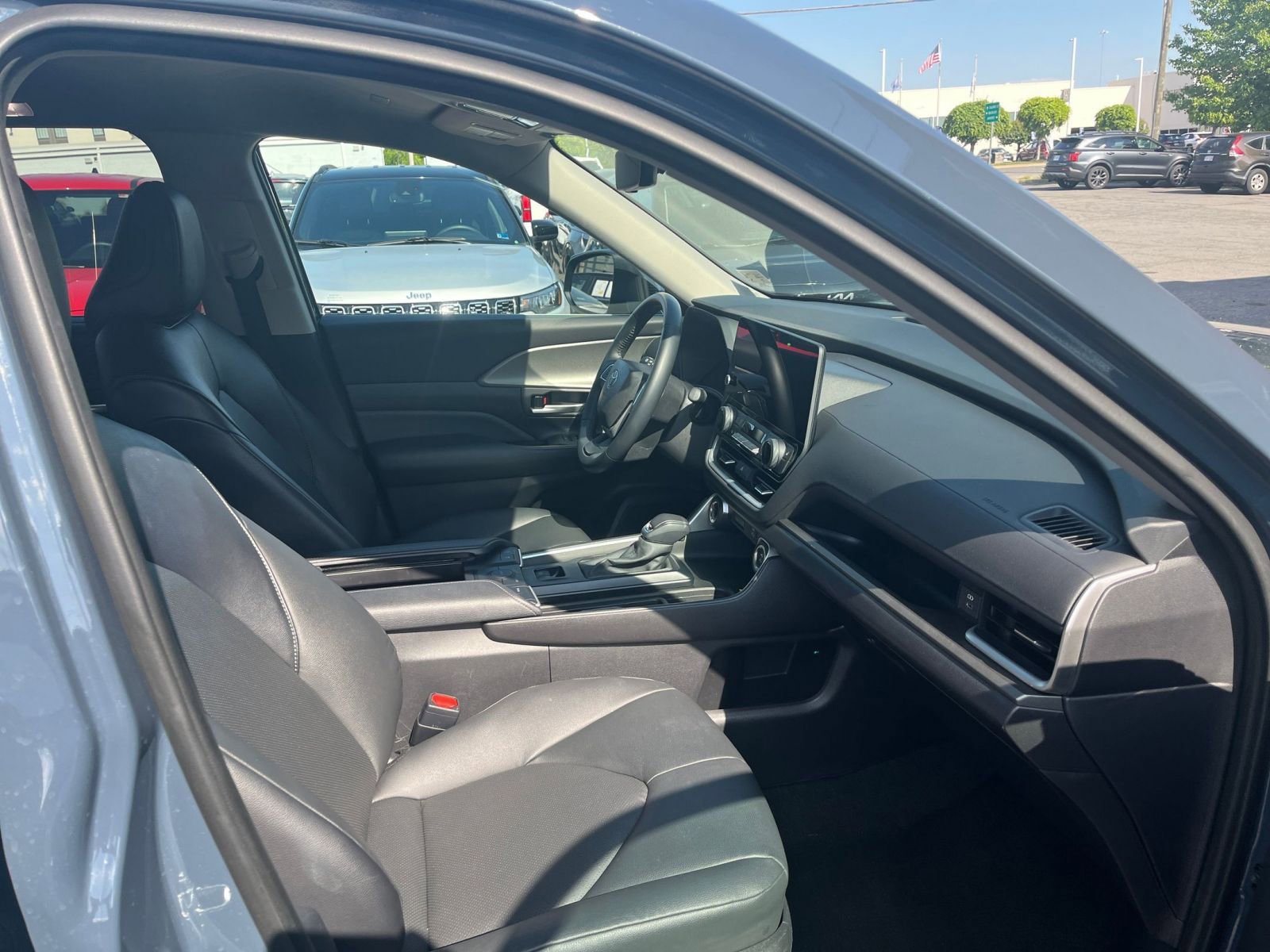 Used 2025 Toyota Grand Highlander FWD image 37
