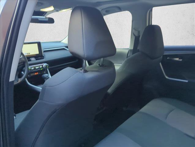 Certified 2025 Toyota RAV4 XLE w/ Convenience Package FWD image 23