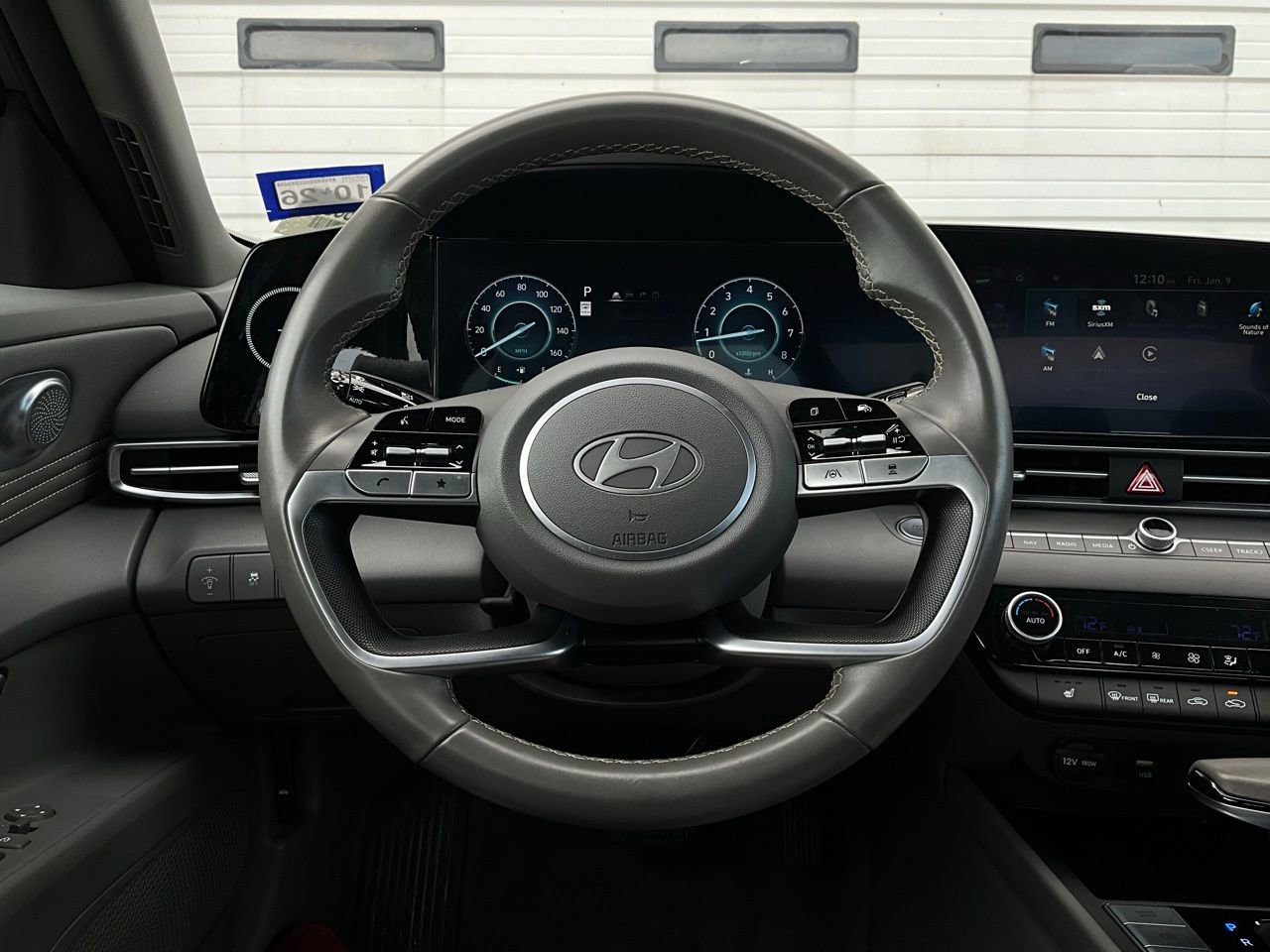 Used 2025 Hyundai Elantra SEL image 35