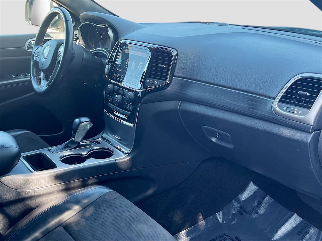 Used 2021 Jeep Grand Cherokee Laredo X image 29