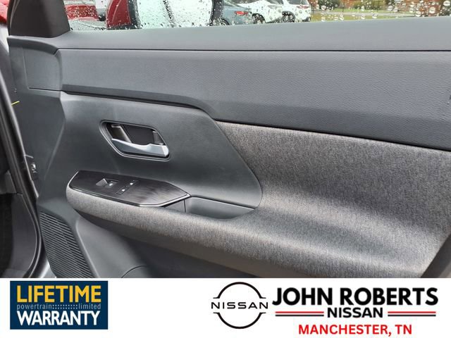 New 2026 Nissan Kicks SV image 18