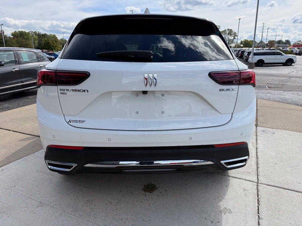 Used 2025 Buick Envision Preferred AWD/4WD image 14
