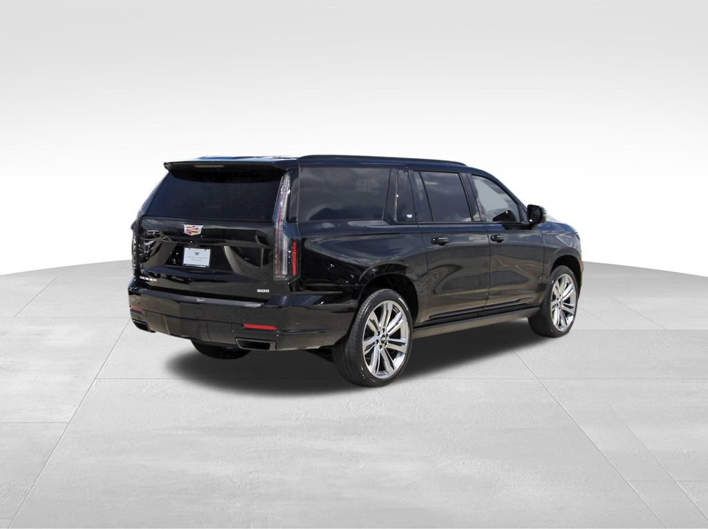 New 2026 Cadillac Escalade ESV Sport w/ Touring Package AWD/4WD image 4