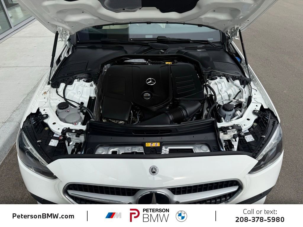 Used 2025 Mercedes-Benz C 300 4MATIC Sedan image 9