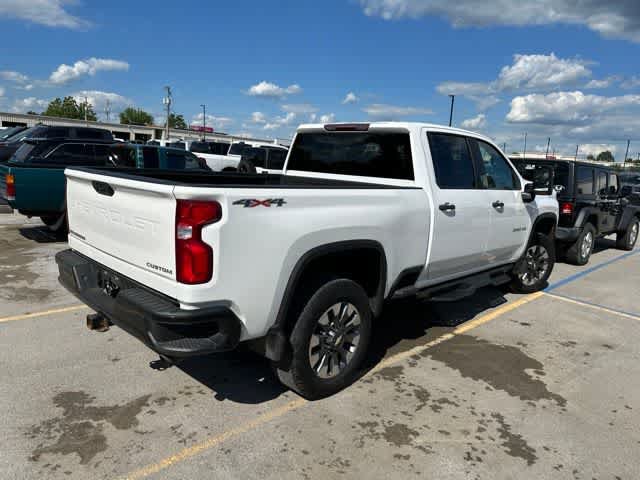 Used 2021 Chevrolet Silverado 2500 Custom w/ Custom Value Package AWD/4WD image 18
