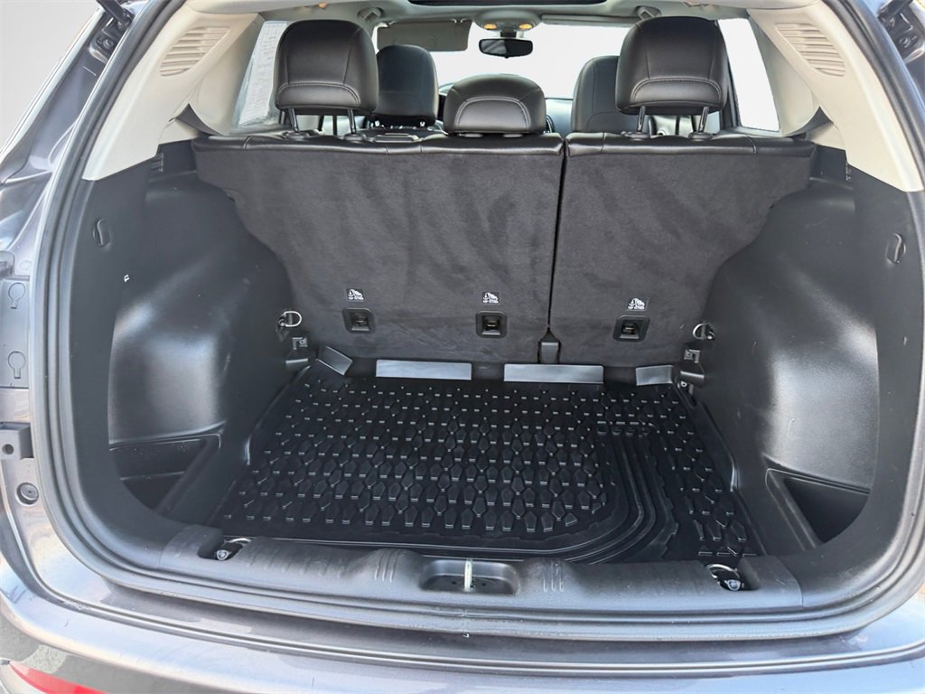 Used 2020 Jeep Compass Latitude image 25