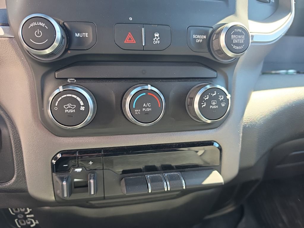 Used 2022 RAM 2500 Big Horn image 15