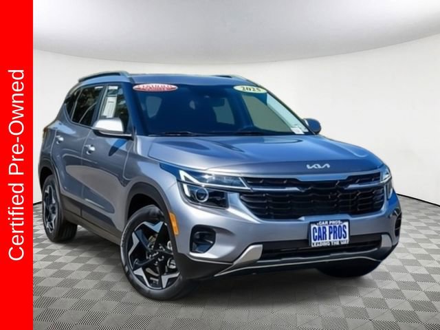 Certified 2025 Kia Seltos S FWD image 3