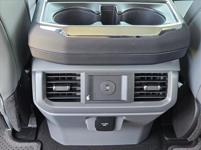 Used 2025 Ford F150 Lightning Flash AWD/4WD image 18