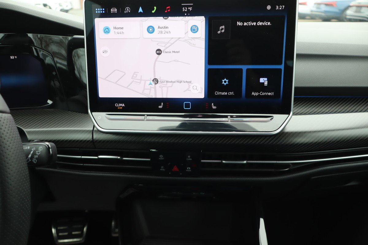 Used 2025 Volkswagen Golf R Black Edition w/ Euro Stye Package image 11