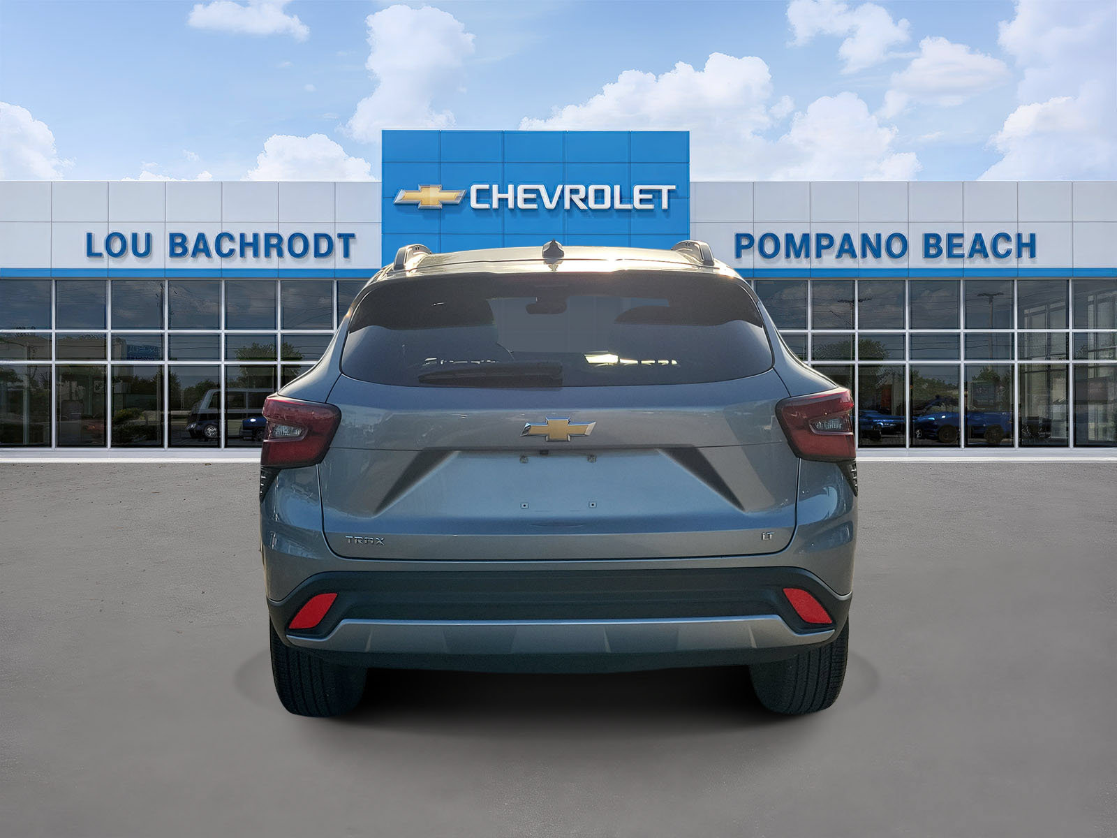 Used 2025 Chevrolet Trax LT FWD image 4