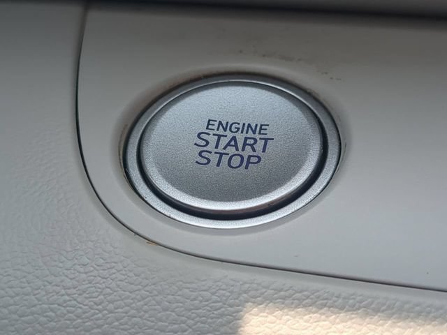 Used 2024 Hyundai Elantra Limited FWD image 27
