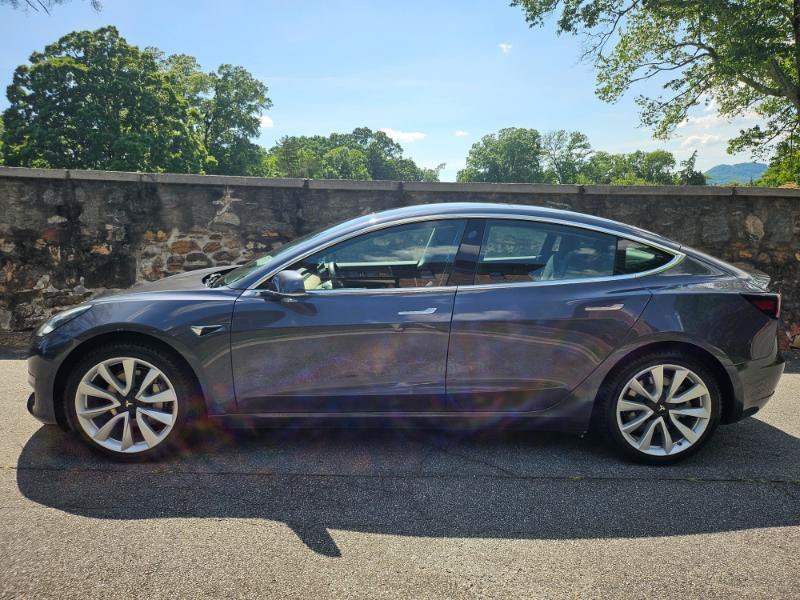 Used 2020 Tesla Model 3 Long Range AWD/4WD image 7