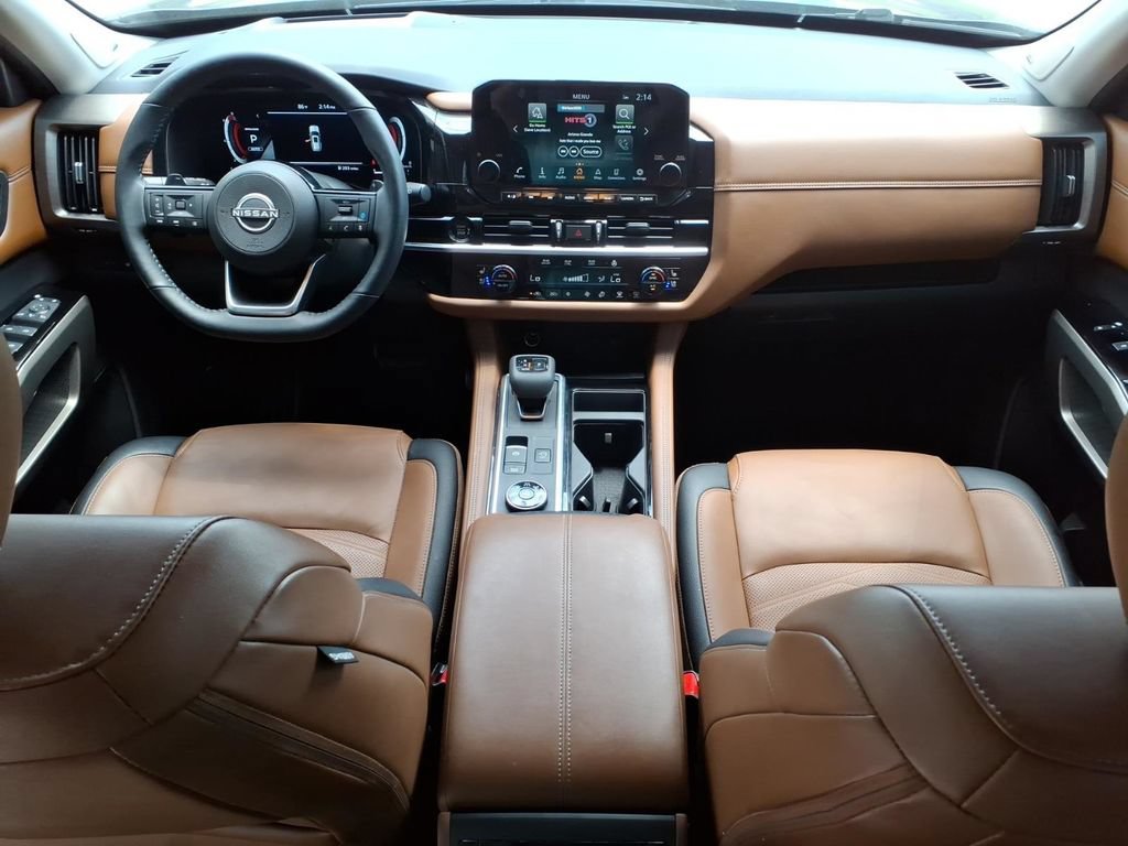 Used 2025 Nissan Pathfinder Platinum w/ Cargo Package AWD/4WD image 24