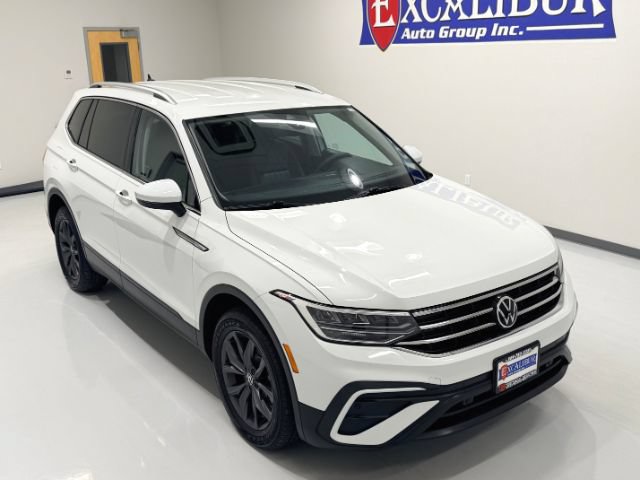Used 2024 Volkswagen Tiguan SE AWD/4WD image 47