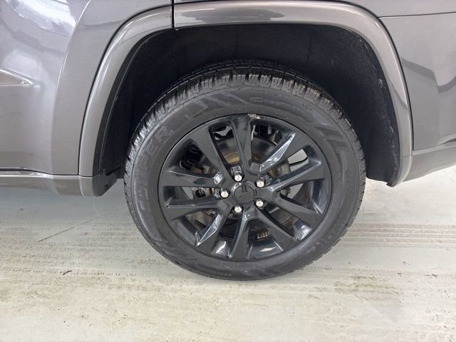 Used 2020 Jeep Grand Cherokee Altitude image 7