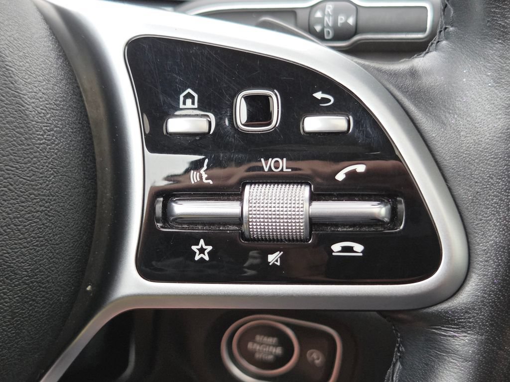 Used 2021 Mercedes-Benz GLE 350 4MATIC image 9
