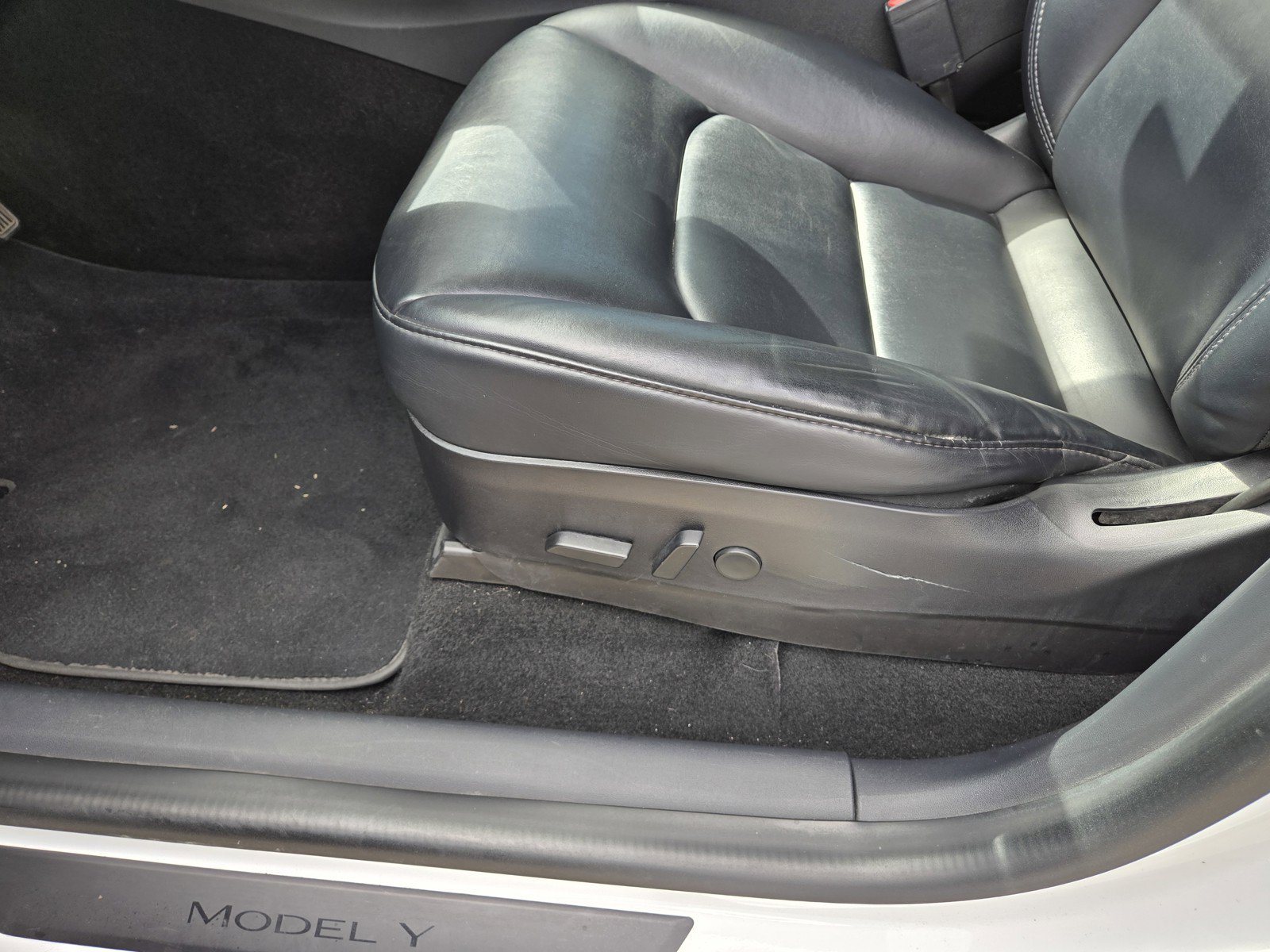 Used 2020 Tesla Model Y Long Range AWD/4WD image 10