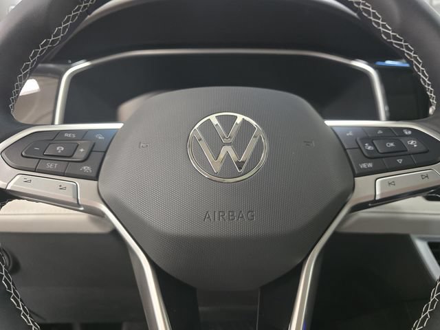 New 2026 Volkswagen Taos SE AWD/4WD image 14