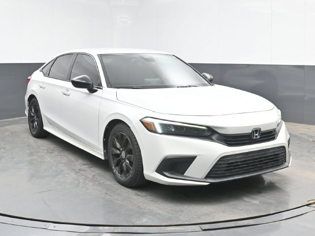 Used 2022 Honda Civic Sport image 2