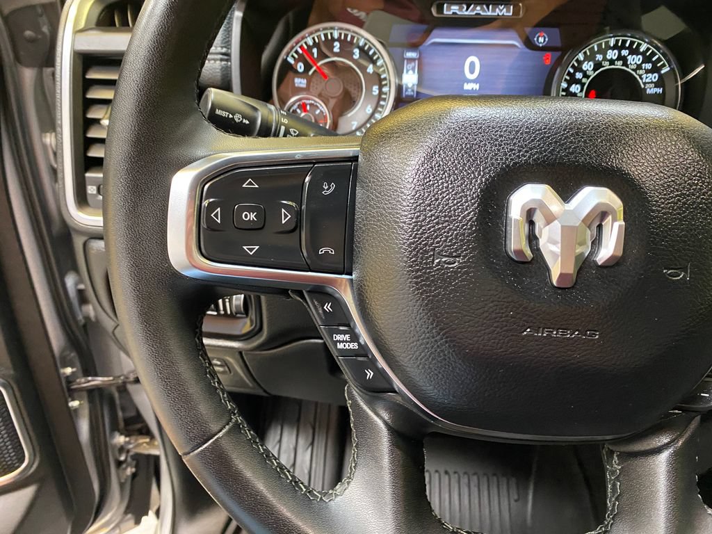 Used 2025 RAM 1500 Laramie AWD/4WD image 34