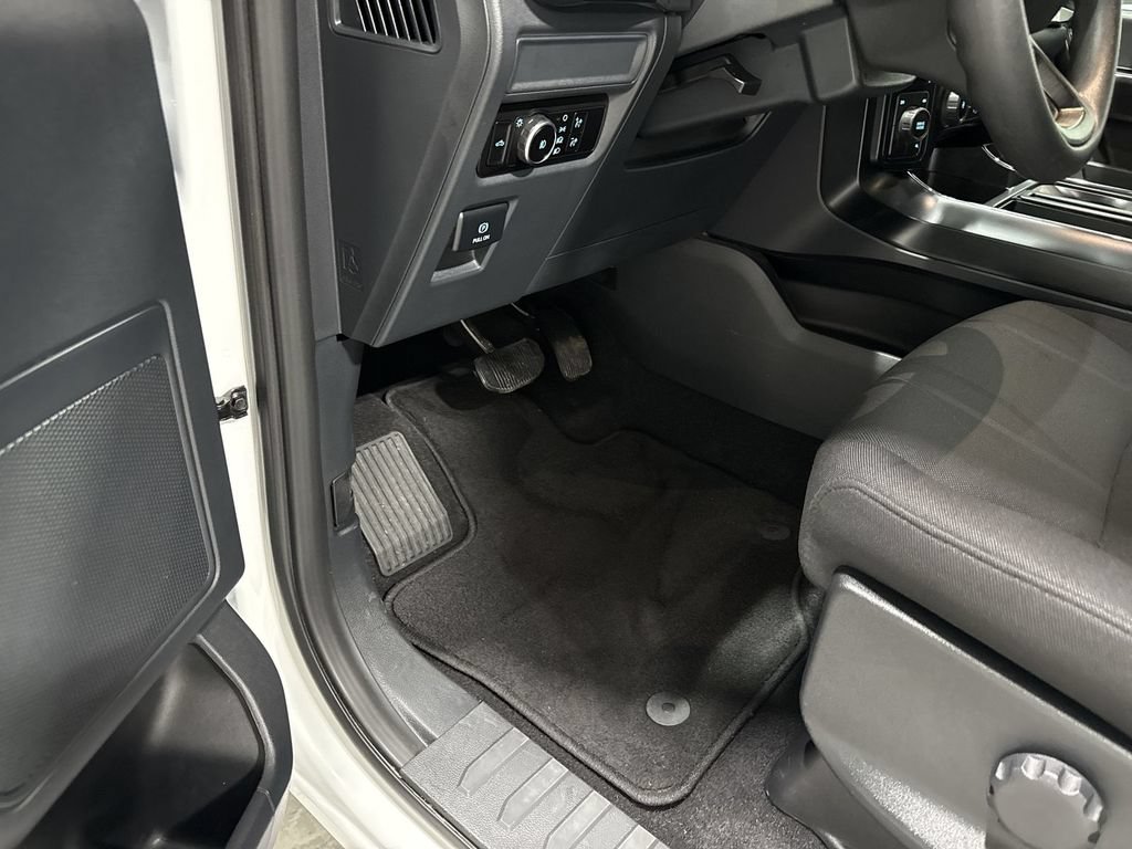 Used 2026 Ford F150 STX w/ Equipment Group 200A AWD/4WD image 10
