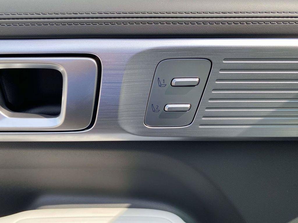New 2026 Hyundai Santa Fe Calligraphy FWD image 39