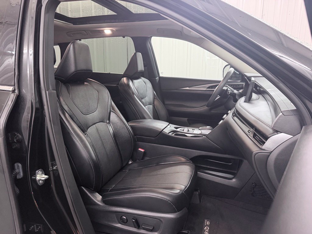 Certified 2024 INFINITI QX60 Luxe w/ Cargo Package AWD/4WD image 49
