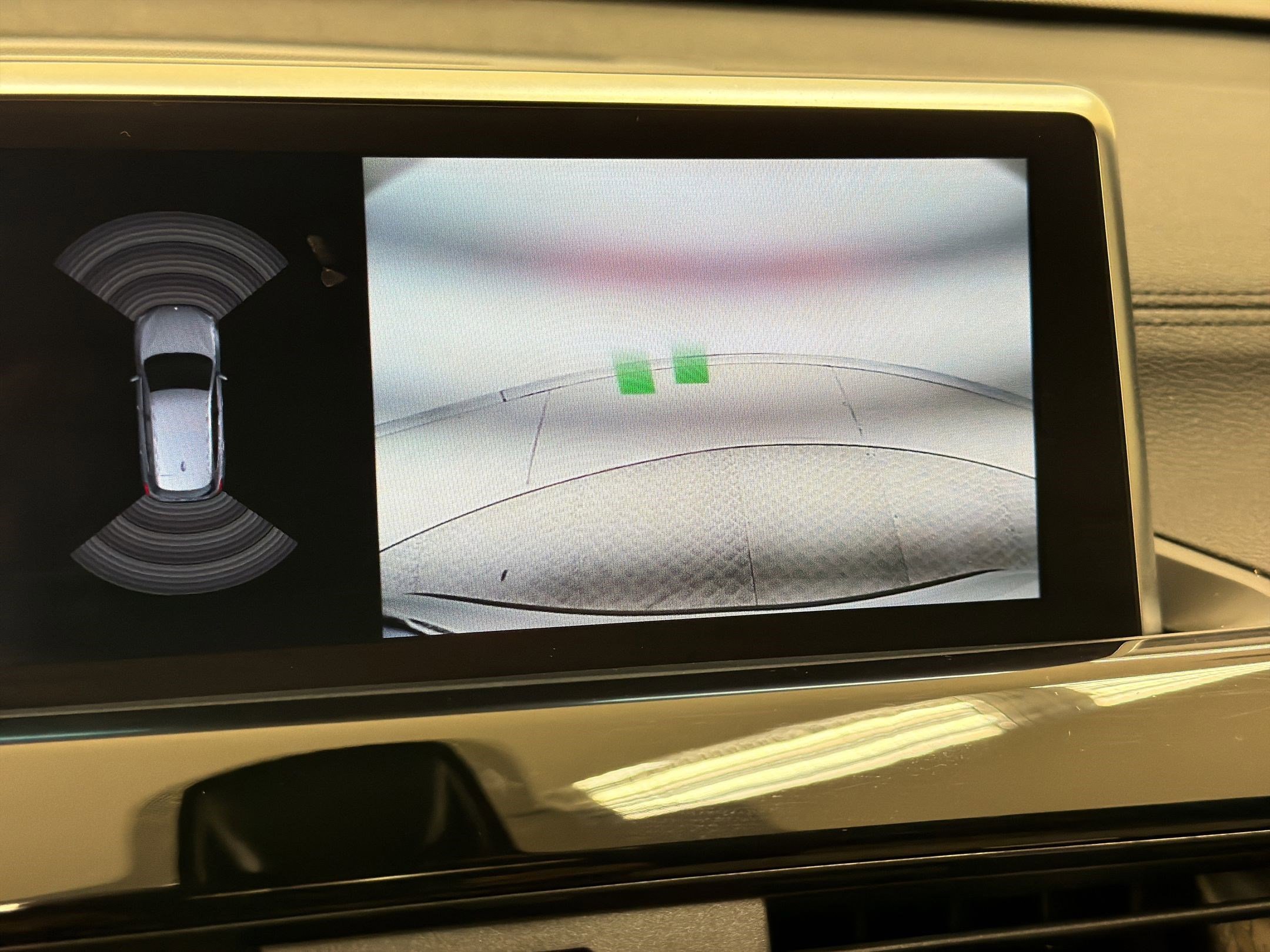 Used 2021 BMW X1 xDrive28i w/ Premium Package image 24